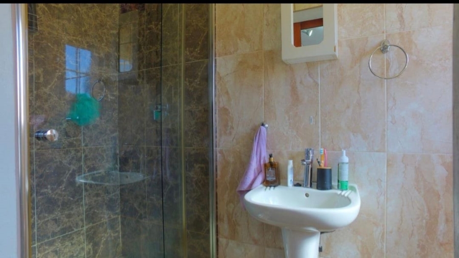 3 Bedroom Property for Sale in Waterval East North West